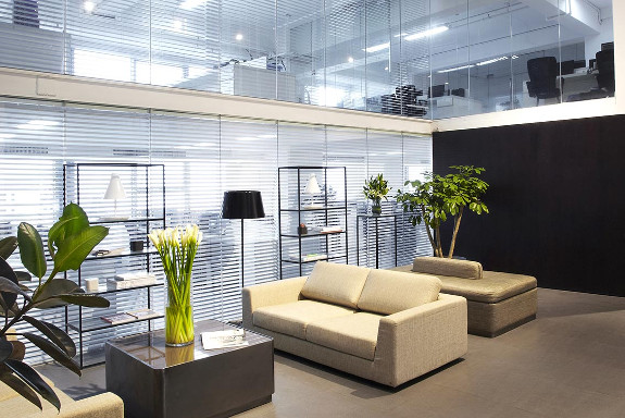 Office lounge fit out with stunning glass infrastructure, a modern design and stunning furniture